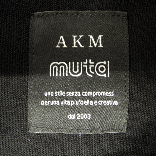 開放倉庫 | AKM × muta エイケイエム×ムータ ボアセットアップ 