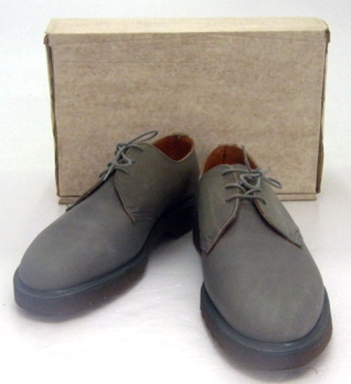 【中古】Dr.Martens/GIBSON SHOE made in England/ドクター・マーチン/ギブソン シュー メイドイン イングランド/26.5ｃｍ/カラー：GREY・グレー系/色：灰/英国製/3ホール/ローカット/レザー/靴/シューズ【山城店】