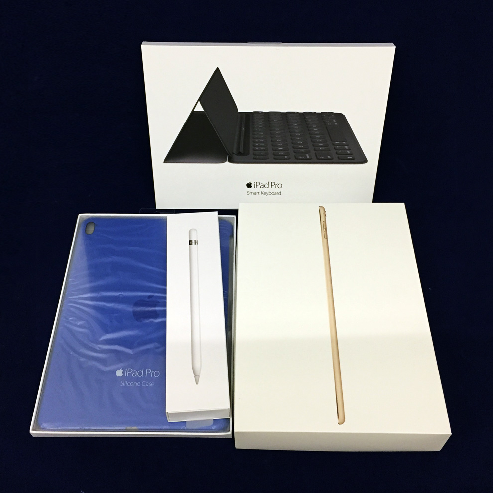 【中古】豪華純正3点セット★docomo Apple iPad Pro 9.7-inch Wi-Fi Cellular 128GB MLQ52J/A ゴールド [164]【福山店】