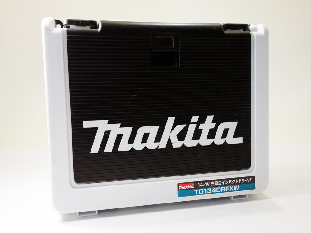 【中古】makita 充電式インパクトドライバ 14.4V 3.0Ah TD134DRFXW ホワイト [173]【福山店】